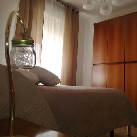 Doa Ninine Apartment *